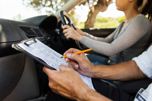 Mitcham Driving Instructor, Morden Driving Instructor, Wimbledon Driving Instructor, Intensive Driving Lessons, Pass Plus, Refresher Driving Courses, Automatic & Manual Driving Lessons